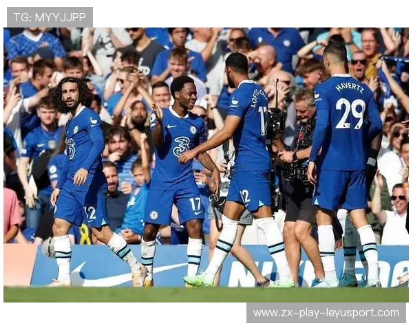 切尔西外线爆发速度让对方完全跟不上